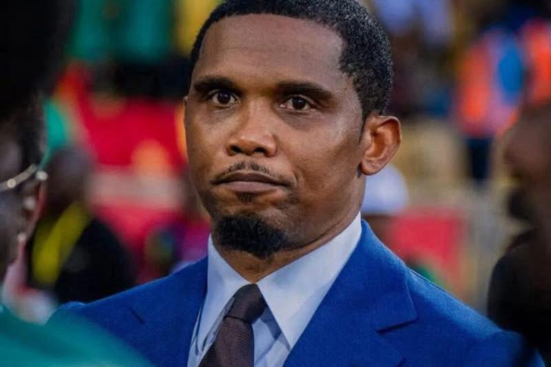 EsBi_Media's tweet image. ⚽️SPORT/FOOTBALL - LA #FECAFOOT  DEMANDE À L’ÉTAT, UNE #SUBVENTION DE 560 MILLIONS DE FCFA POUR LES CHAMPIONNATS.

Dans une correspondance datée du 20 novembre, Samuel Eto’o, président de la Fédération camerounaise de football (Fecafoot), a sollicité du ministre d’État,...⤵️