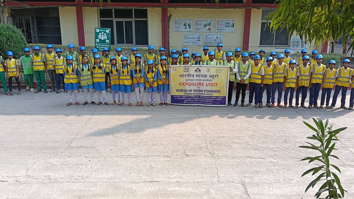 MurudiBrundaban's tweet photo. Govt. high school, Bijepur, Bargarh
Name of Activity: event-exposure visit 
Company name -acc cement limited 
Date of Activity:06/12/2024
District: bargarh
@OdishaCalling https://t.co/XL44EYWYvc