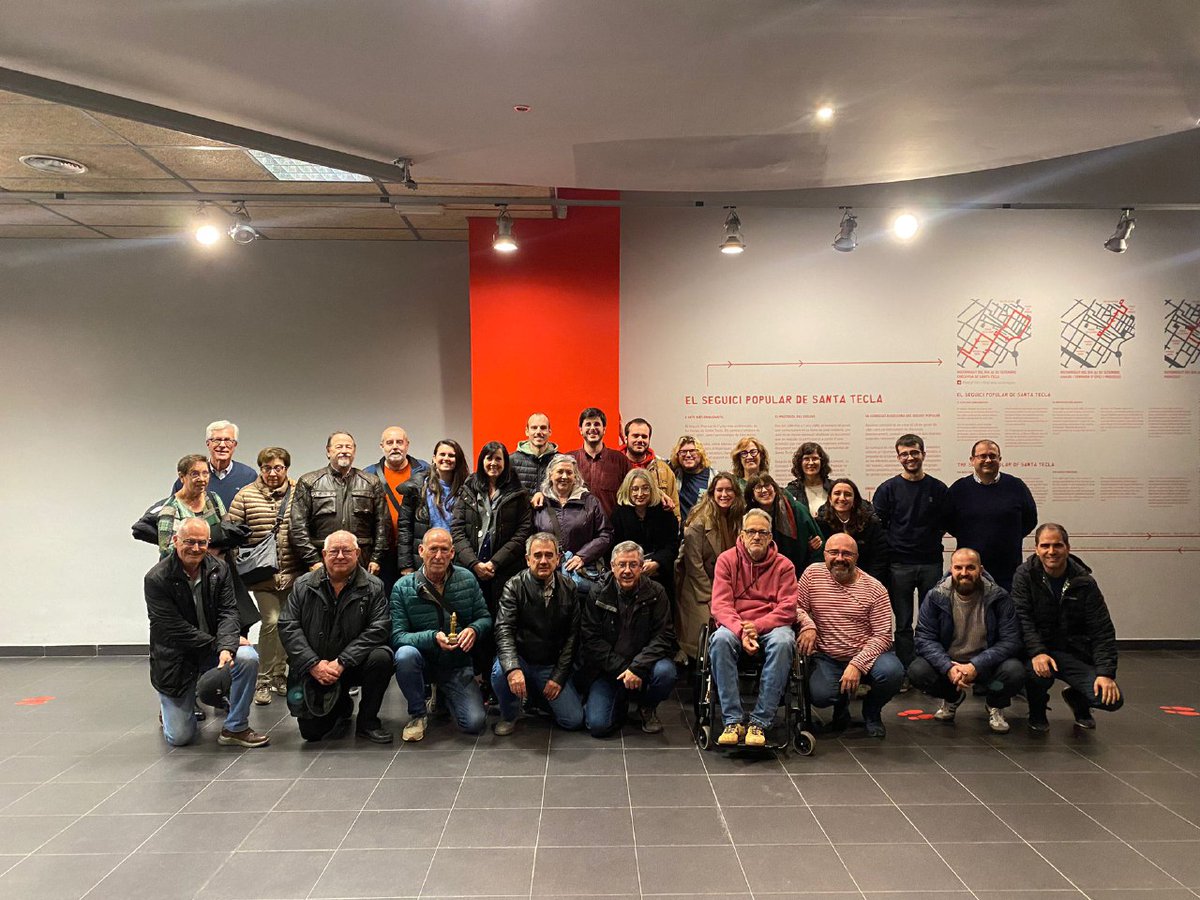 NanosVellsTGN's tweet photo. El passat 29 de novembre l'Agrupació de Portadors dels Nanos Vells de Tarragona vam celebrar la nostra assemblea ordinària anual.

Una assemblea on es van tractar els principals temes d'interès de l'agrupació i on es va renovar la confiança en l'actual junta. https://t.co/70AqhV28I5