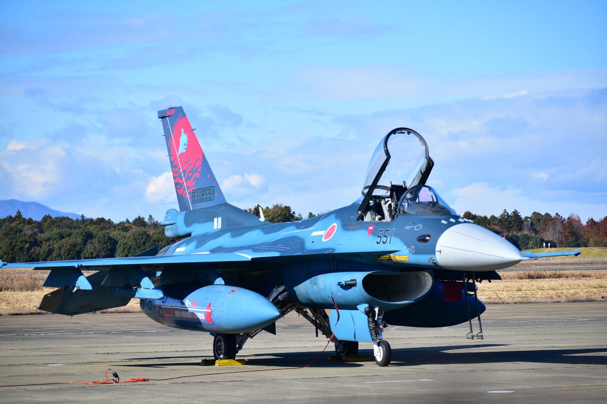 gs_aira's tweet photo. 航空祭行ってきました！
F2！F15スペマ！ブルー！
今年も最高でした！
 #百里基地航空祭 https://t.co/o41STktwmv