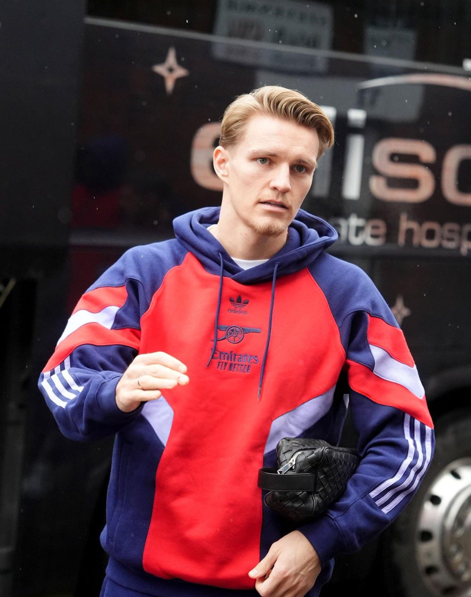 leafricangooner's tweet photo. 🚨 Martin Ødegaard will be Arsenal's captain for the 100th time today 😍 🇳🇴 https://t.co/eEmKQMcYdI