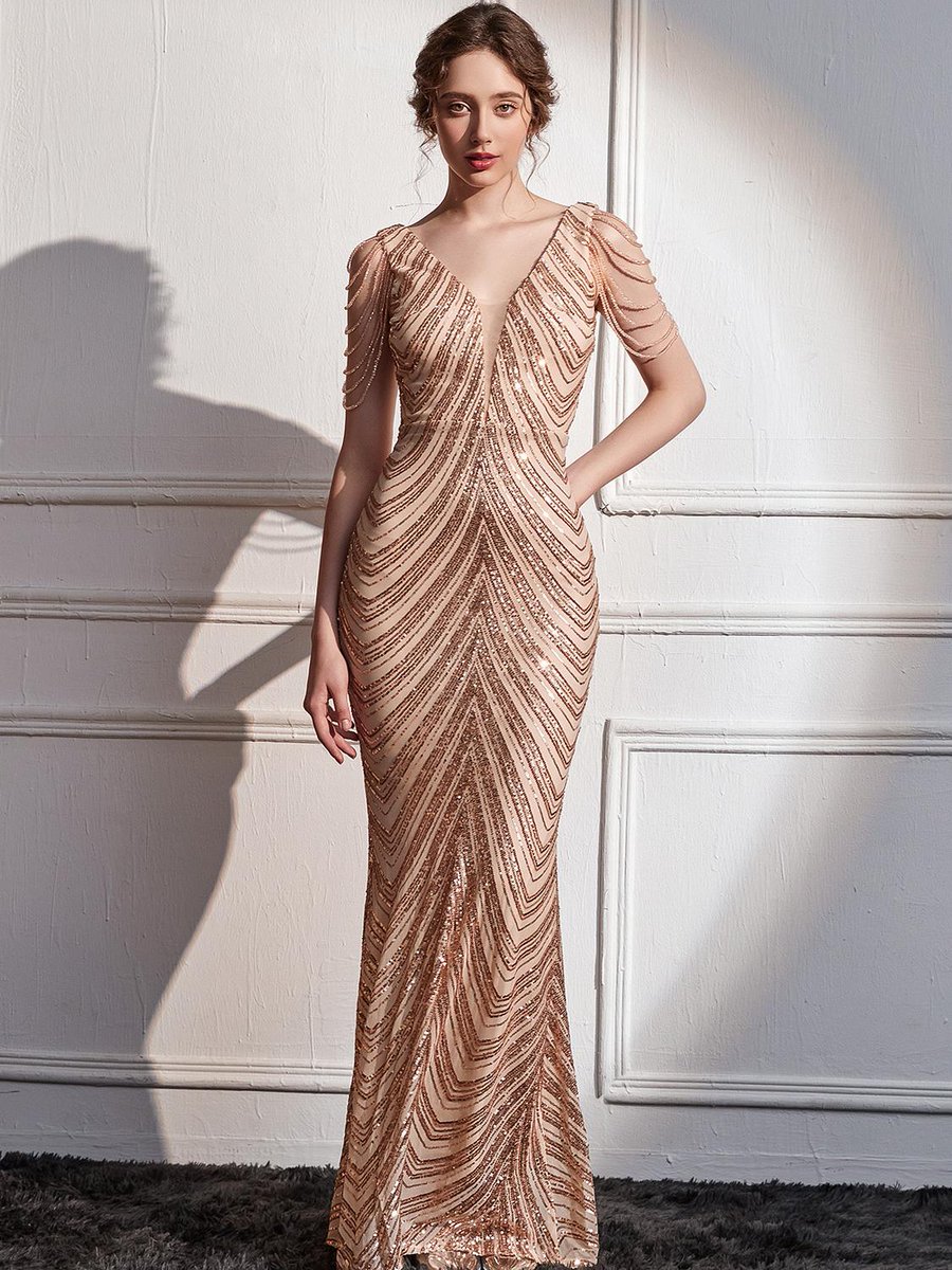 RobePromo's tweet image. robe de bal champagne décolleté en V avec motif linéaire des paillettes
robepromo.com SKU rprs-1051
#InspirationMode #ObjectifRobe #ModeLuxe #TenueDeSoirée #Glamour #RobeProm2025