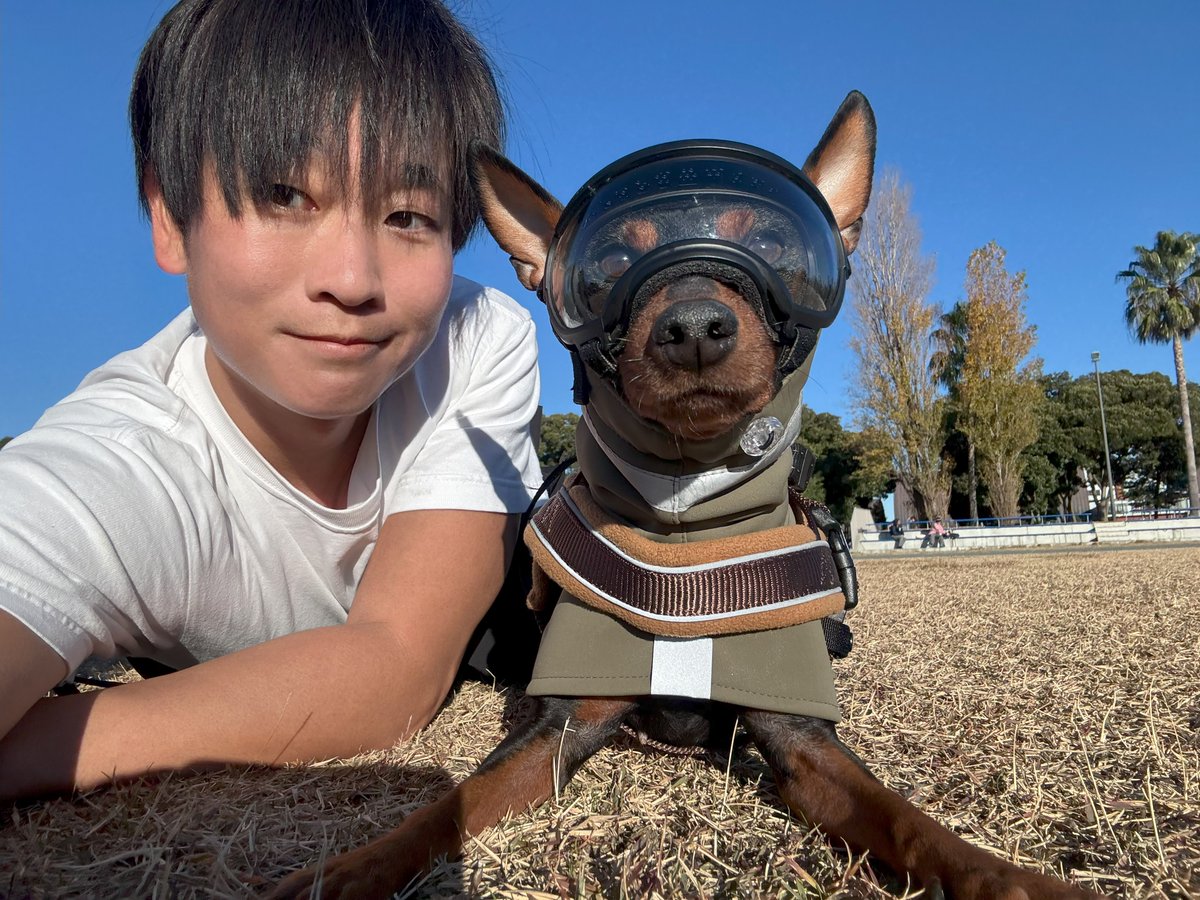 ryousuke010010's tweet photo. 公園デート https://t.co/g0fo3wZ8Zf