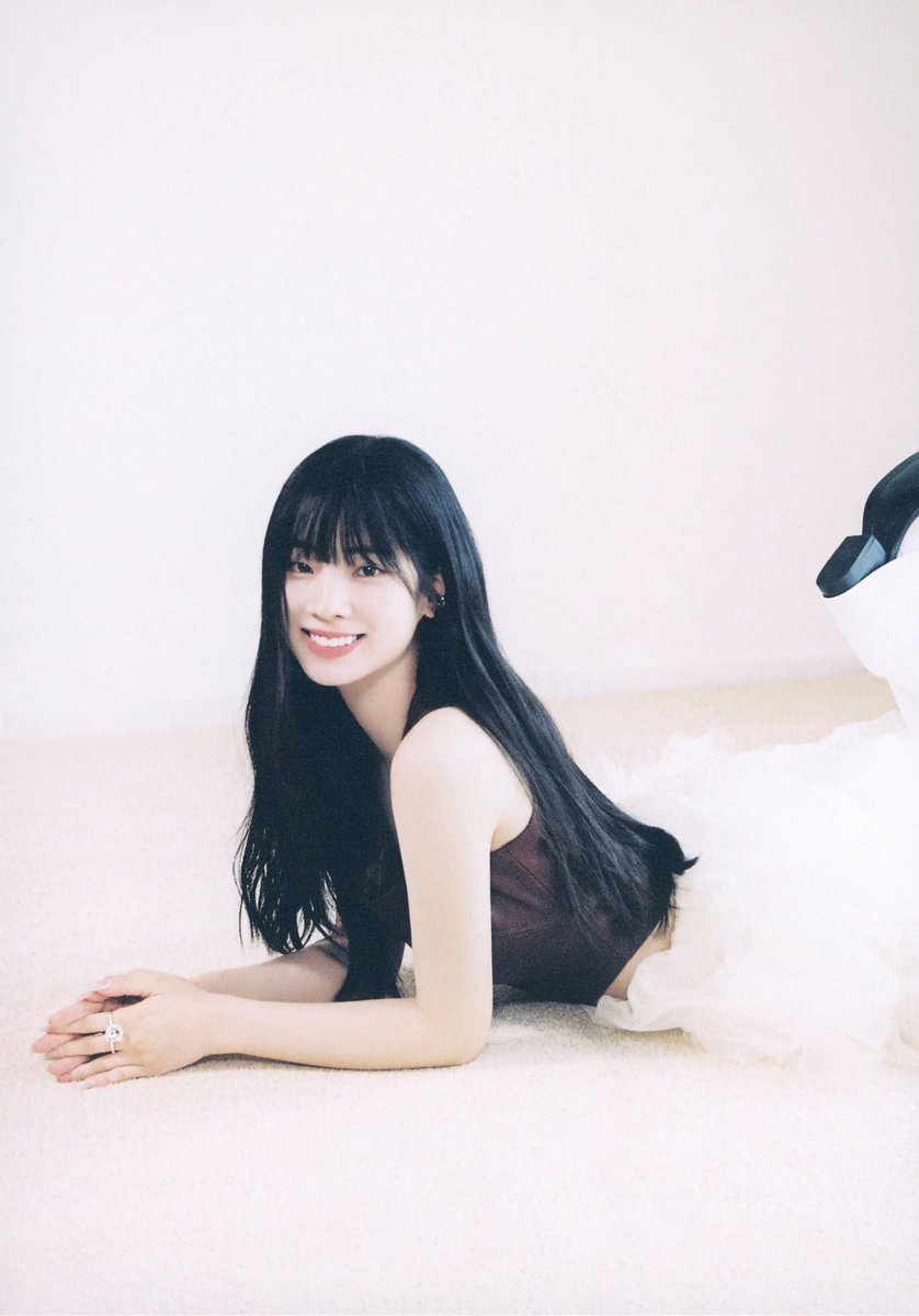 gallerydahyun's tweet photo. doll https://t.co/O76E8GcGCO