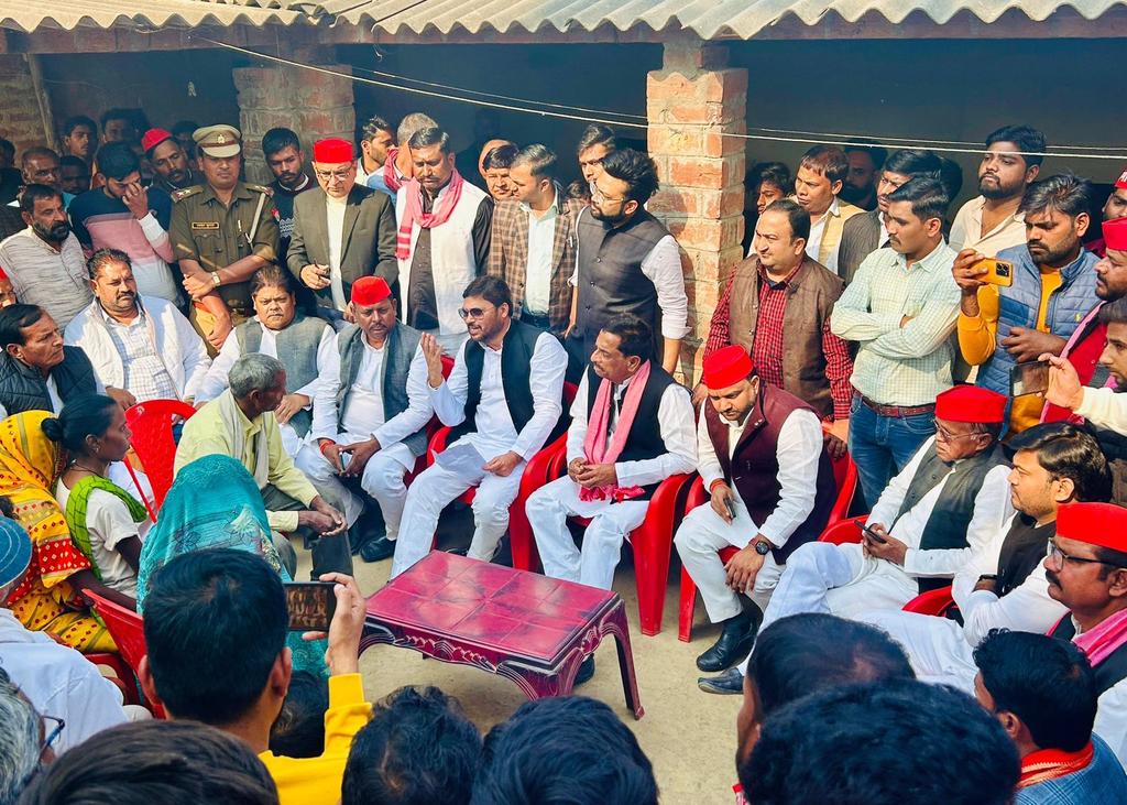 Samajwadi Party tweet media