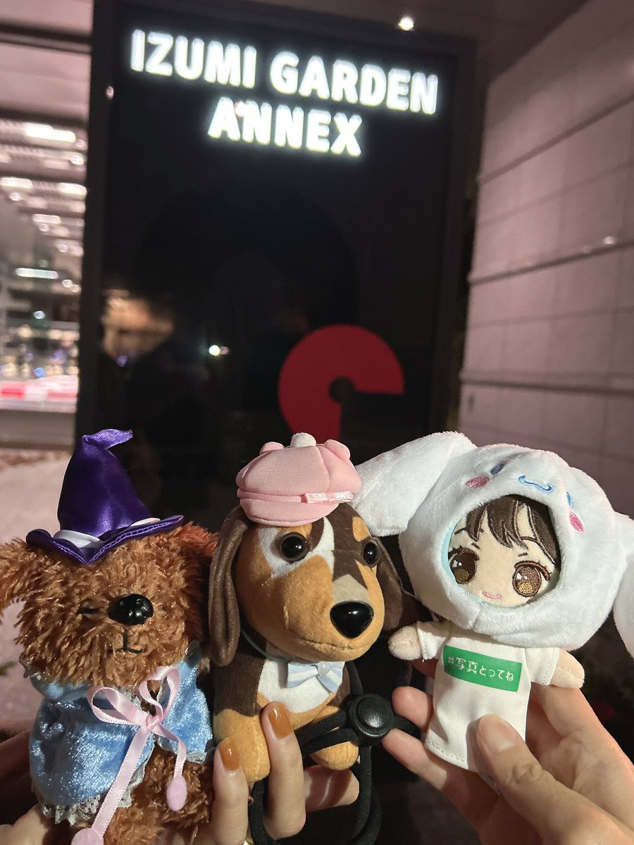 yuikao821's tweet photo. 2部のメイキング上映会参加してきました🎥
初めてのイベントだったけど貴重なお話が聞けてとっても楽しかった🥰
お見送り会では、今年お話できるのが最後だから一年の感謝を伝えられました✨️
夏織ちゃん今日も楽しい時間をありがとう🥰
#Calm_Magic https://t.co/dUmxtsMC9m