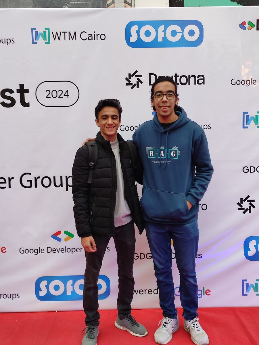 Soldierjoeyy's tweet photo. ุงูุชูุซูู ุนุดุงู ูุณูุช ุงู
ุจุงุฑุญ โ๏ธ
#DEVFESTCairo24 https://t.co/S9xkXu2MzP