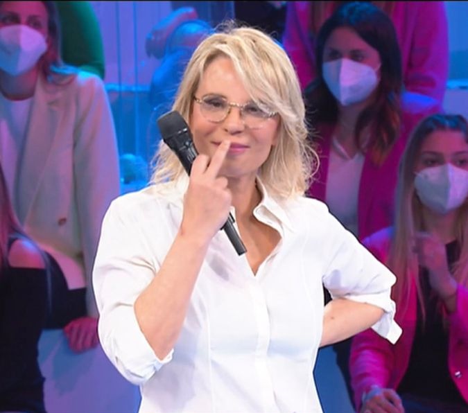 lorella: "volevo abbracciarlo (diego)..." 
maria: "andiamo avanti"
#amici24