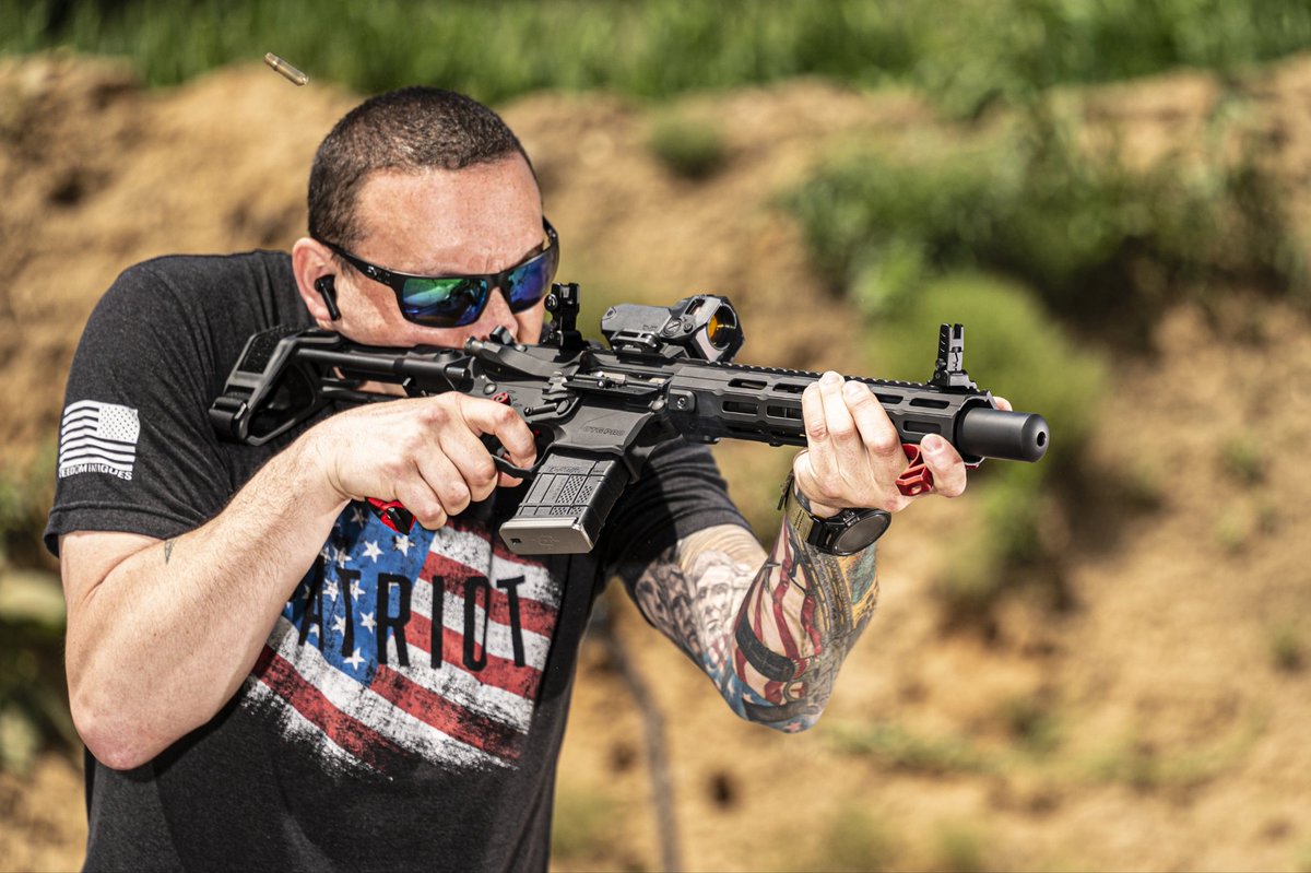 I NEED YOUR VOTES!! Please take a second to go vote for me for the Top 2A Writer at The Gundie Awards . Click on the link to vote quickly. Your vote also enters you into winning free stuff. You can vote everyday until the 15th.  

thegundies.com/nominee/andy-g…