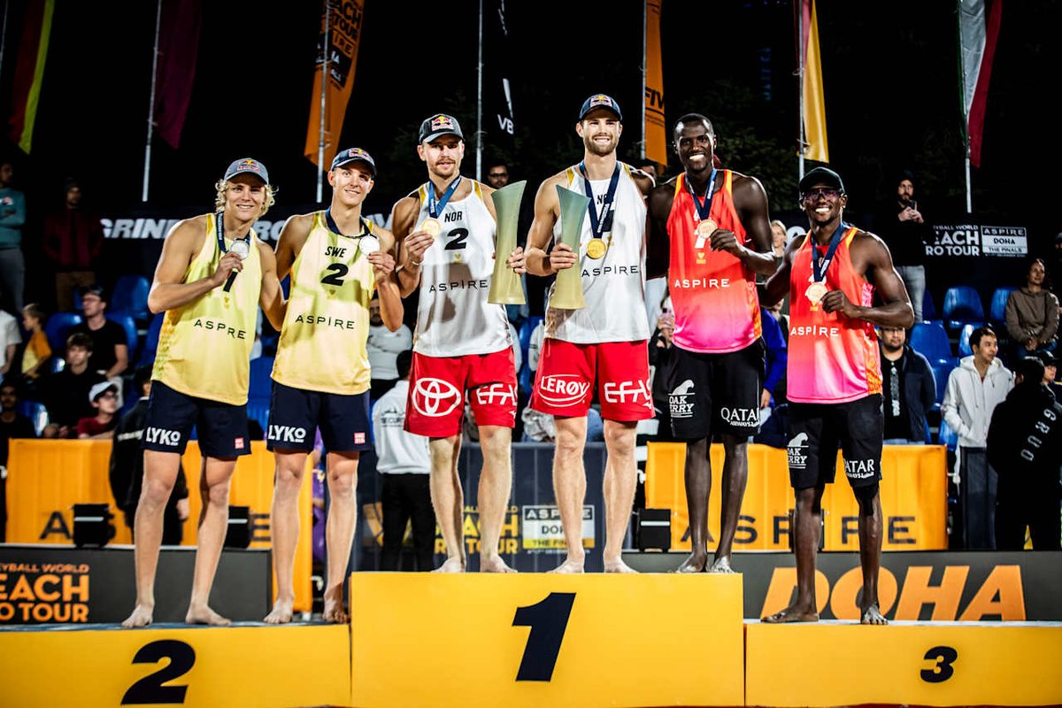 #BeachVolleyball #BeachProTour #TheFinals - Doha 🇶🇦 
🚺 Podium
🥇Kristen Nuss/Taryn Kloth 🇺🇸 
🥈Megan Kraft/Teresa Cannon 🇺🇸 
🥉Tina Graudina/Anastasija Samoilova 🇱🇻
🚹Podium
🥇Anders Mol/Christian Sørum 🇳🇴
🥈David Ahman/Jonathan Hellvig 
🥉Cherif Younousse/Ahmed Tijan 🇶🇦