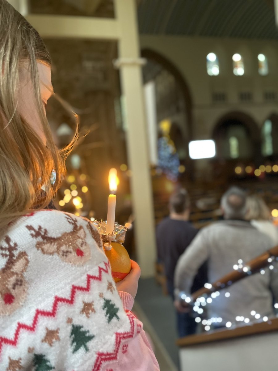 lugowers's tweet photo. Clergy family reality moment today or taking the kids somewhere else. Beautiful Christingle this morning 🌍🍊 https://t.co/iMb4v8XDGW