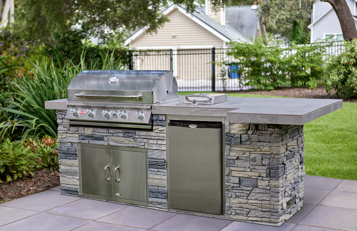A little elf told us that the ultimate Christmas gift this year is a brand new Bull outdoor kitchen 🎄🎁