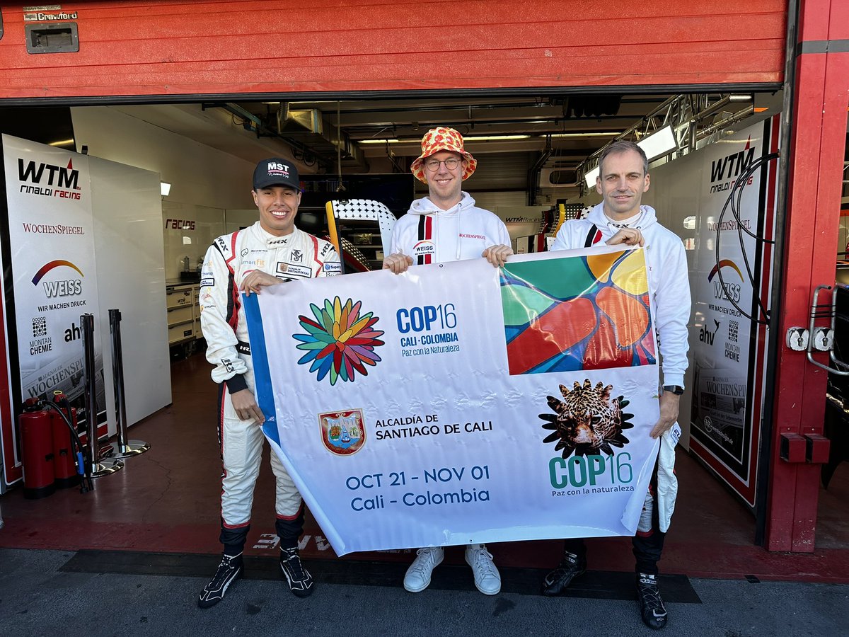 oscartunjo's tweet photo. Una temporada internacional 2024 llena de carreras en Europa, Estados Unidos y Colombia. 

Gracias a  mis patrocinadores que me apoyan durante la temporada, con los que trabajamos de la mano para dar lo mejor dentro y fuera de las pistas en cada uno de los eventos que realizamos. https://t.co/nMePuxs56u