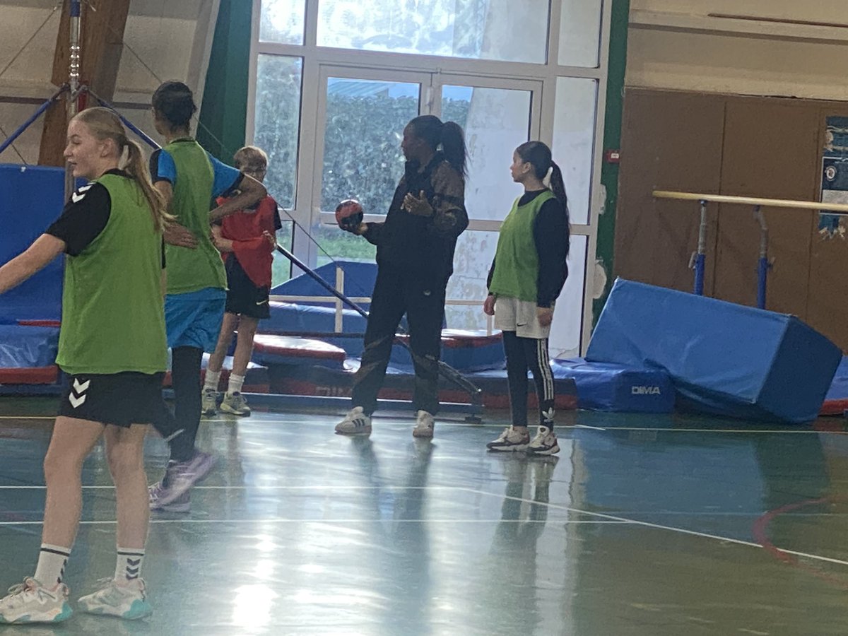 Enouski Leila tweet media