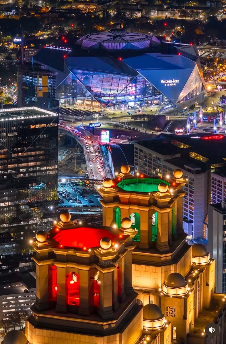 PA2GA2012's tweet image. ATLANTA city was on fire last night 🔥🔥🔥 #UGAvsTEX #atlanta #photography