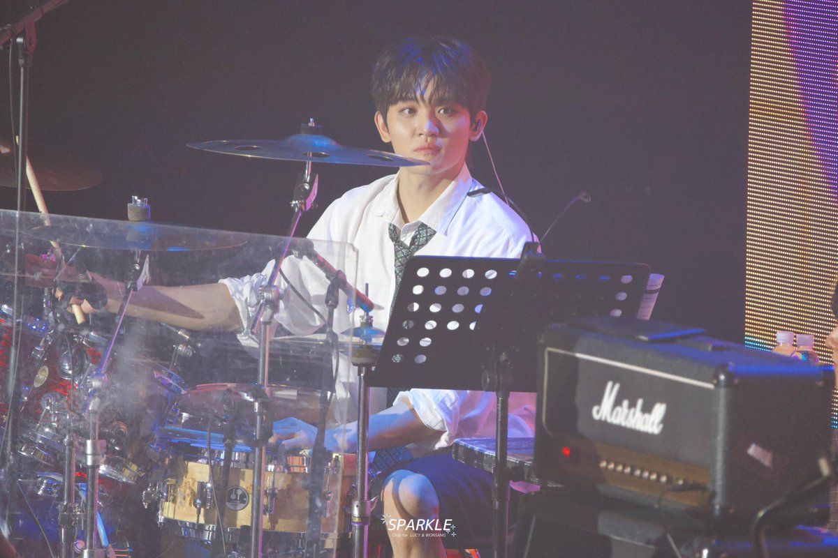 sparkle_0815's tweet photo. 241208 루시 데이즈

악기 체인지🥁

#LUCY #루시 #조원상 https://t.co/VxPIseBHwO