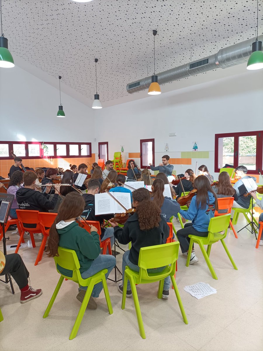 La <a href="/jofca_/">Joven Orquesta Filarmónica “Campos Andaluces”</a> regresa… ¿qué estaremos tramando?