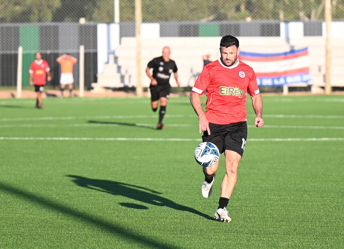 ¡𝗟𝗢𝗦 𝗥𝗘𝗦𝗨𝗟𝗧𝗔𝗗𝗢𝗦! ⚽️🏆

Se jugaron los cuartos de final de la #CopaDeCampeones de #presenior

<a href="/ElbioU/">ElbioUniversitario</a> 0-1 <a href="/elindio_resiste/">El Indio Resistencia</a> 

<a href="/Club_Nautico/">Club Náutico</a> 0 (5)-(4) 0 <a href="/NacionalUniver/">Nacional Universitario</a> 

<a href="/OldWoodlands_/">Old Woodlands Club</a> 2-1 <a href="/ClaraJacksonU/">ClaraJacksonUniversitario</a> 

<a href="/LaBlanqueadaU/">C.A. La Blanqueada.</a> 3-0 <a href="/independienteiu/">Independiente Universitario</a> 

#SomosLaLiga