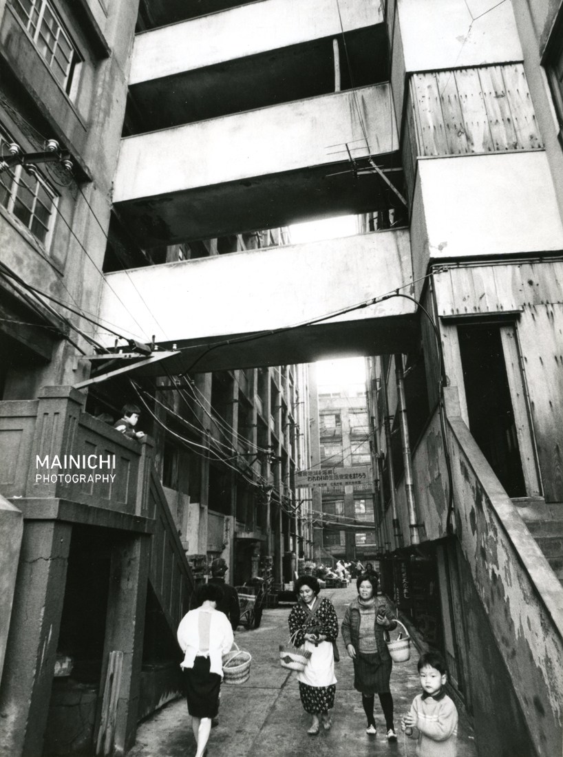 端島（軍艦島）写真集３冊セット➕おまけ本　端島　海に眠るダイヤモンド 端島（軍艦島）写真集3冊セット➕おまけ本 端島 海に眠るダイヤモンド