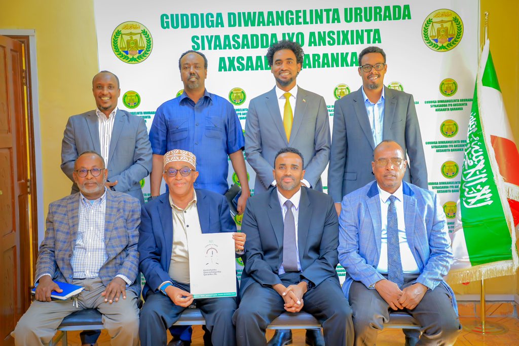SLNECHQ's tweet image. A New Era for Somaliland’s Democracy! 🚀
Today, in line with Law No. 14/2023, the NEC officially submitted the party election results to Registration and Approval Committee (RAC). This pivotal step shapes Somaliland’s political future 4 the next decade!🌟#SomalilandElections2024