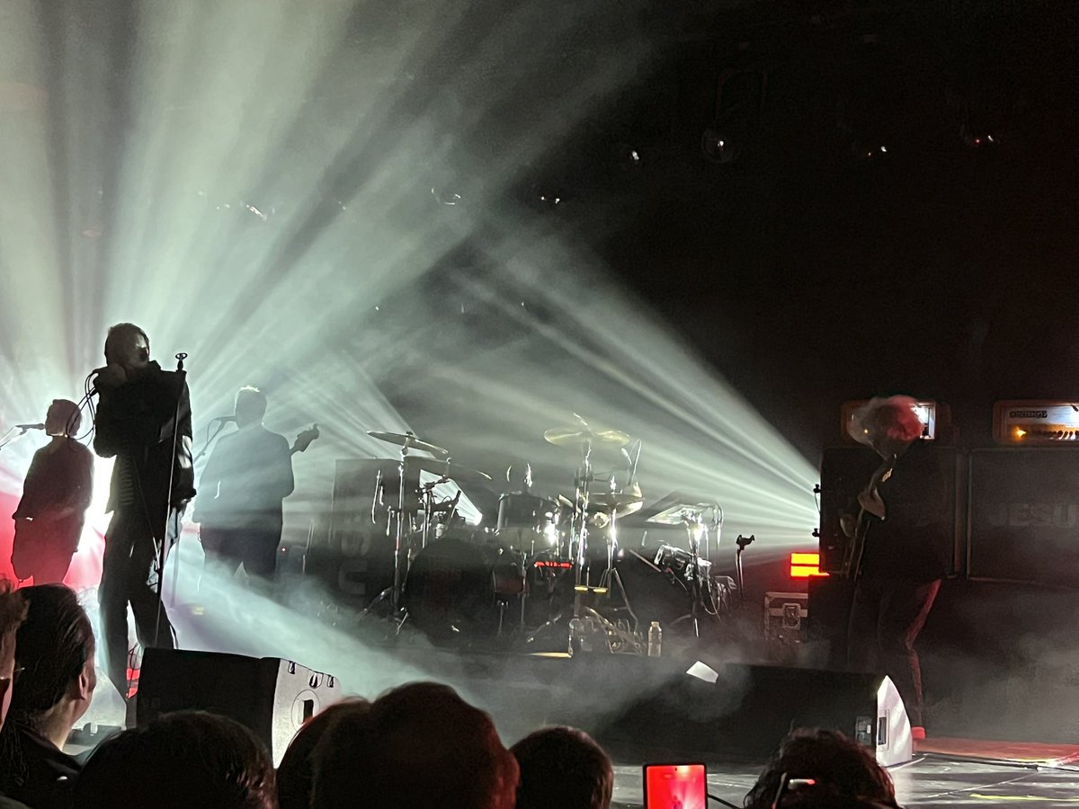At the top of their game last night, <a href="/TheMaryChain/">TheMaryChain</a> were outstanding at the <a href="/TheBarrowlands/">Barrowland Ballroom</a> 🔥🔥🔥