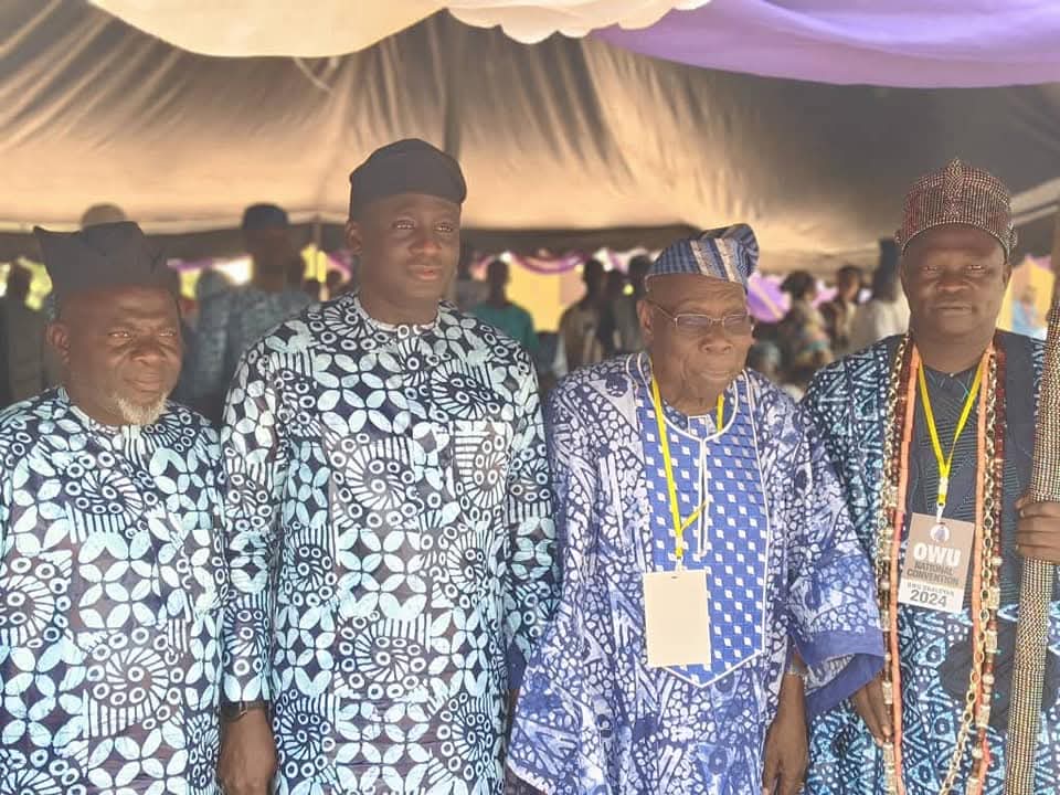 AGFSalaudeen's tweet photo. Hadji Abdulrasheed Femi Yusuf, and the Vice Chairman of Lagos Mainland Local Government, Hon. Emilagba Jubril, in celebrating our cherished culture and heritage.

Hon. AGF Salahuddeen 
Omupo Constituency, KWHA https://t.co/gbcnFqBOk1