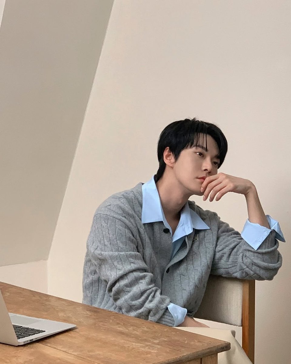 doyijinaren's tweet photo. [24.12.08] citybreeze_official IG Update with DOYOUNG (2) 💚💚

“CITYBREEZE with NCT DOYOUNG 𝗕𝗲𝗵𝗶𝗻𝗱 ➊”

https://t.co/vz1CvRhWmR

#DOYOUNG #NCT도영 #도영 #ドヨン
#또잉스타그램 #DOSTAGRAM
#NCT #NCT127 #NCTDOJAEJUNG
@NCTsmtown @NCTsmtown_127 https://t.co/wriOKH4vBy
