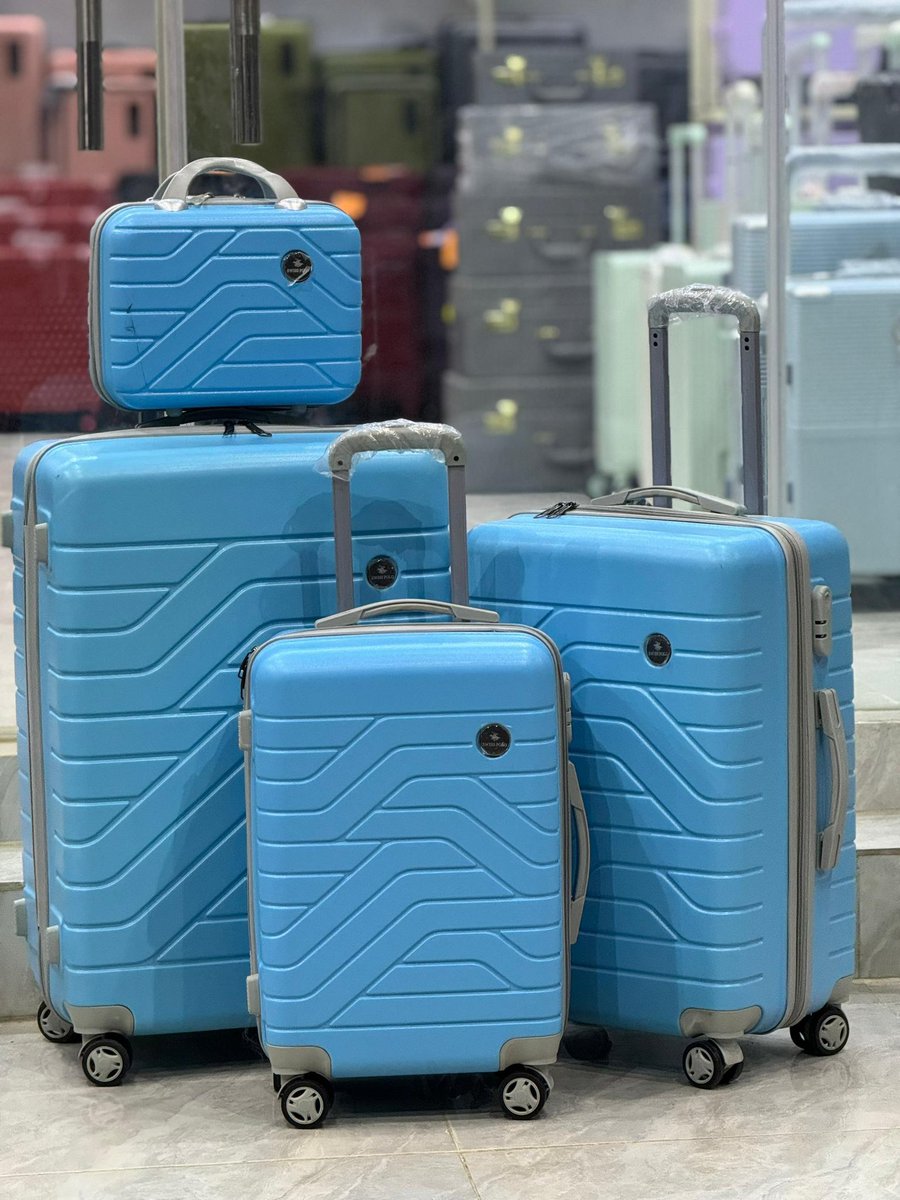 Anty_phaty's tweet image. I beg you in the name of God don&apos;t pass without retweeting my hustle 🥹🙏
Location Kano  
Delivery nationwide 🛍️🚚

85k   for each set