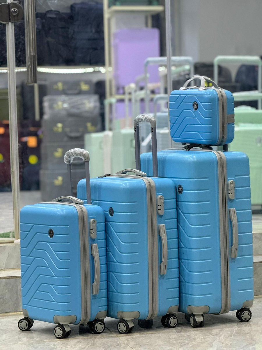 Anty_phaty's tweet image. I beg you in the name of God don&apos;t pass without retweeting my hustle 🥹🙏
Location Kano  
Delivery nationwide 🛍️🚚

85k   for each set