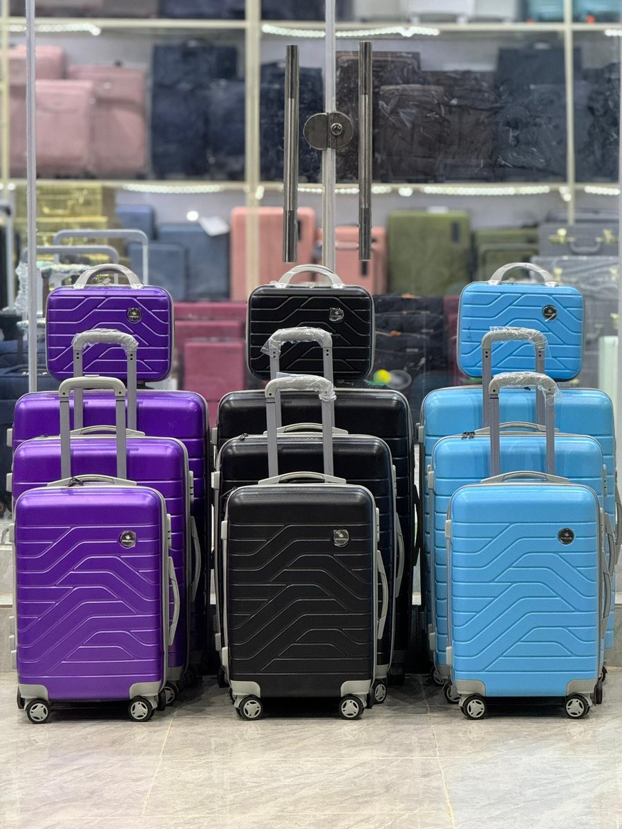 Anty_phaty's tweet image. I beg you in the name of God don&apos;t pass without retweeting my hustle 🥹🙏
Location Kano  
Delivery nationwide 🛍️🚚

85k   for each set