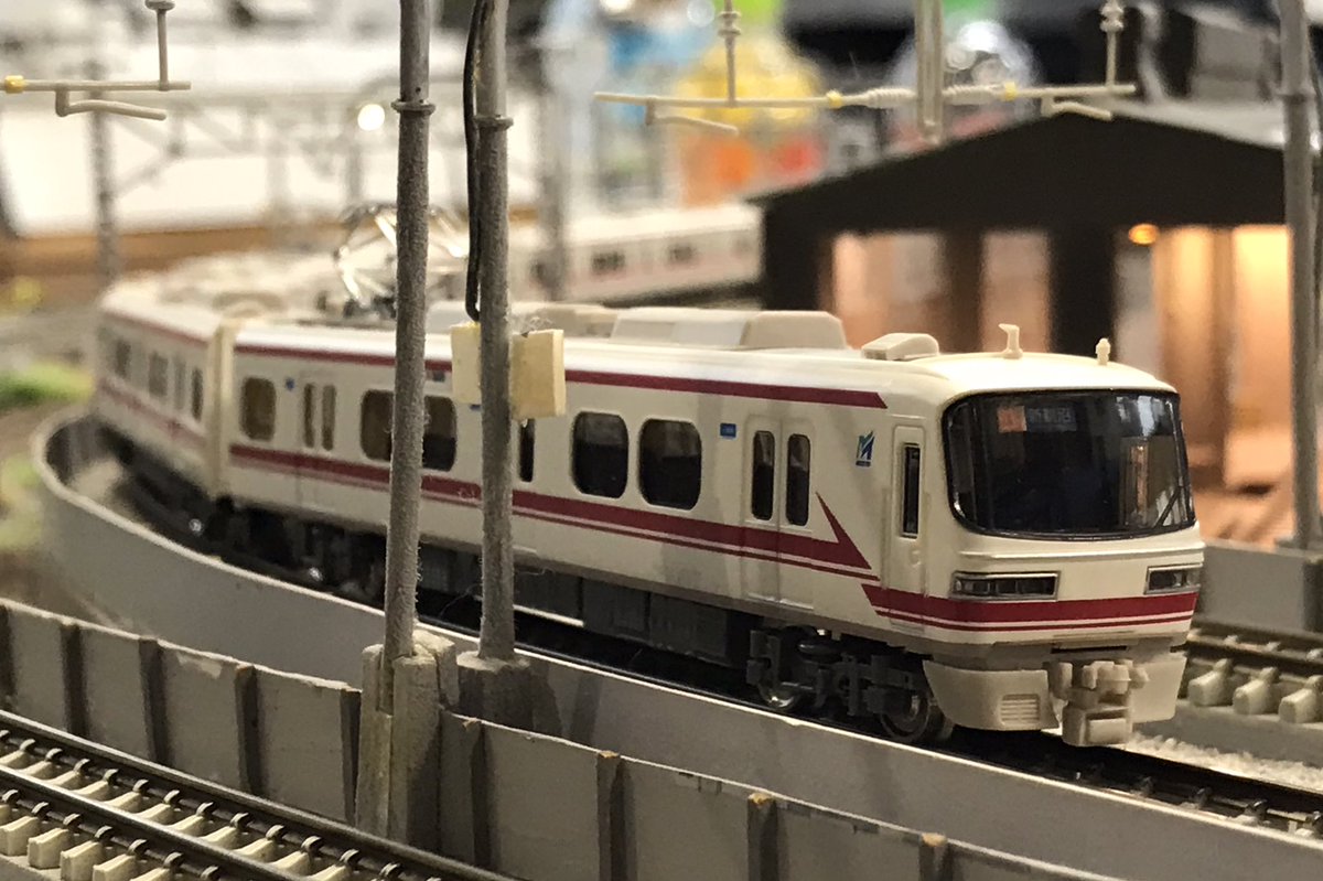 Re_Color_train's tweet photo. 【東京・本店4階】本日ご来店のお客様②

名鉄2000系ミュースカイなどです！

#リカラー #Re_Color #レンタルレイアウト  #鉄道模型 #Nゲージ #鉄道ジオラマ #diorama https://t.co/2v4BvxshbD