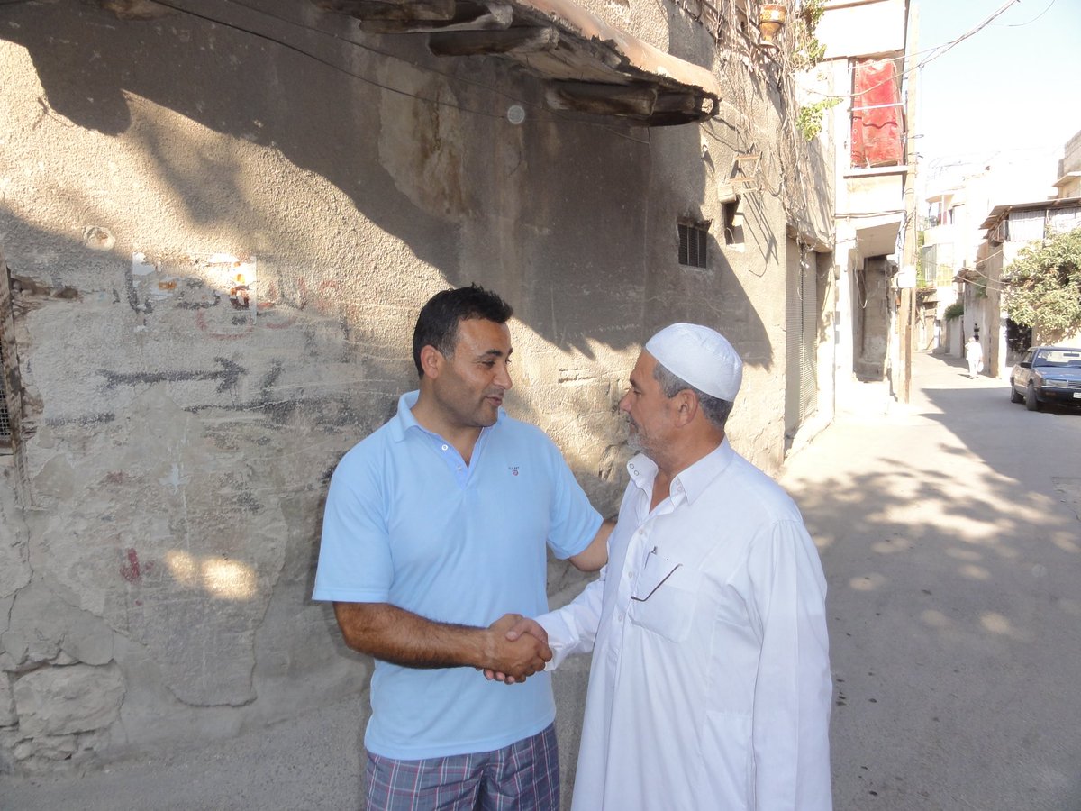 Assad er flygtet. Brutalt militærdiktatur slut efter 54 år. På tide. Har dog ikke tillid til alternativet. Al-julani, tidligere allieret med IS og Al-Qaida nu reelle leder. USA har udlovet 10 mio usd, hvis han fanges. Ret vildt!. Foto.barndomsgade Syrien (2011) #dkpol #dkmedier