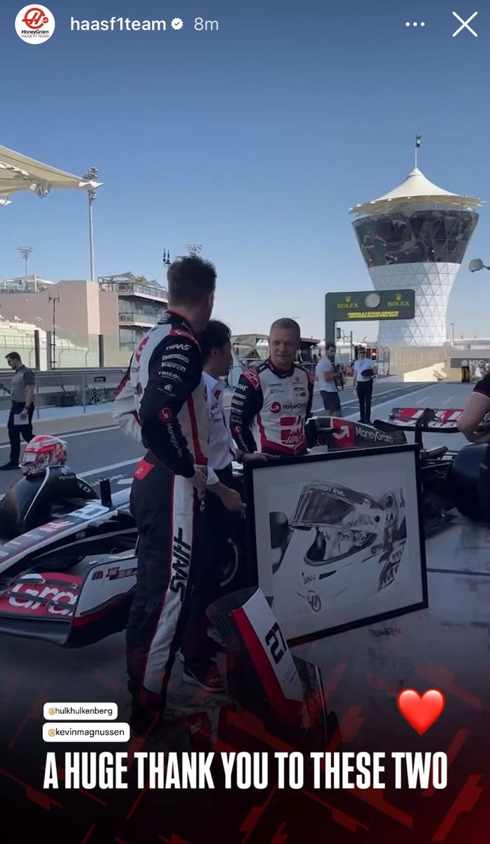 Emma Capener tweet media