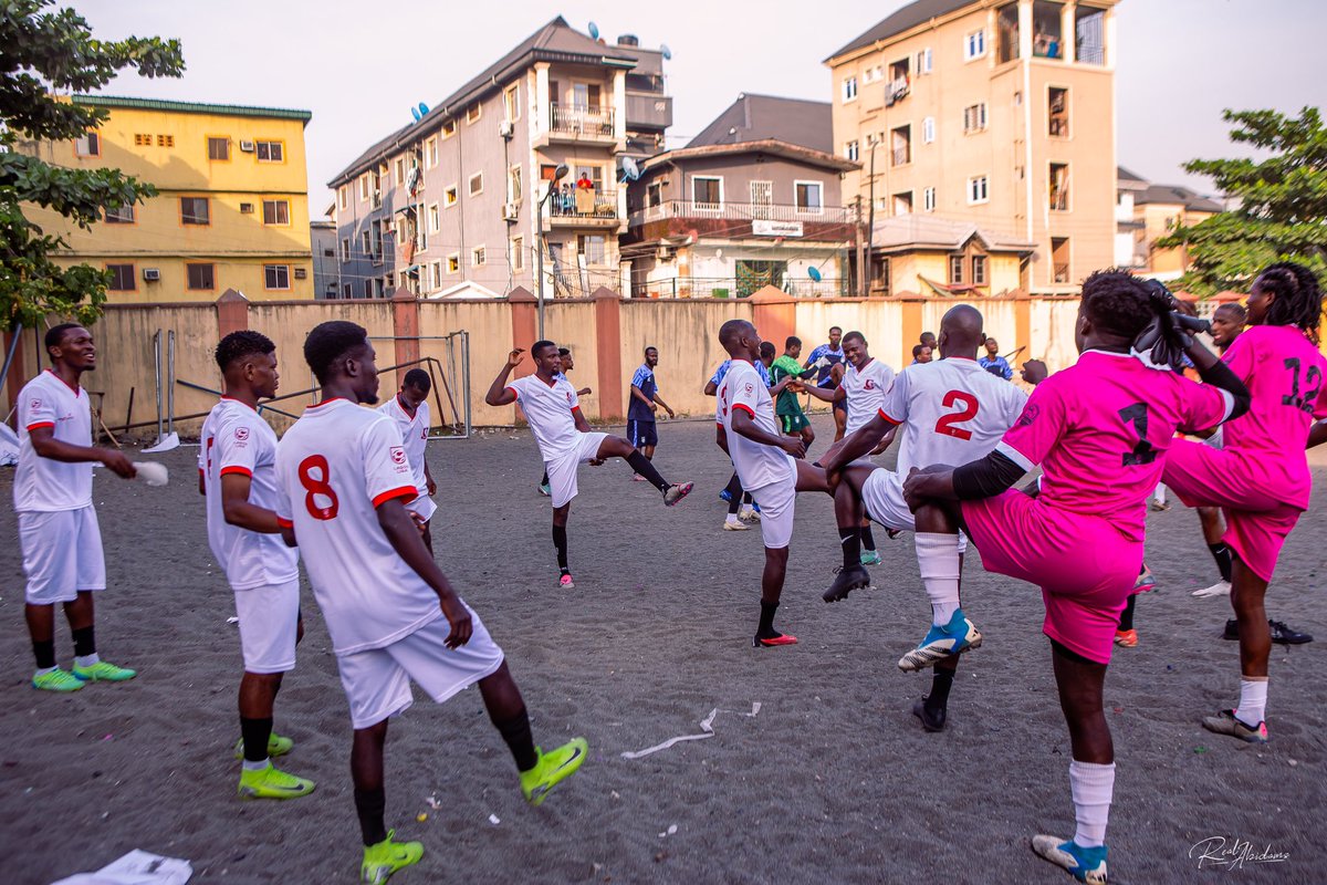 olumefunadepeju's tweet image. THE GULAR BOYS!! 🦁

@GularFc 
@Mrbankstips 
@_kennyblaze1391