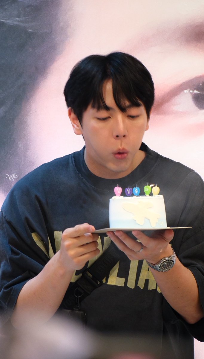 With9Up's tweet photo. Make a Wish 😊🙏🏻✨

UP 30TH BD PROJECT
#UpPoompatBDProject2024
#uppoompat https://t.co/mAczEYRnA4