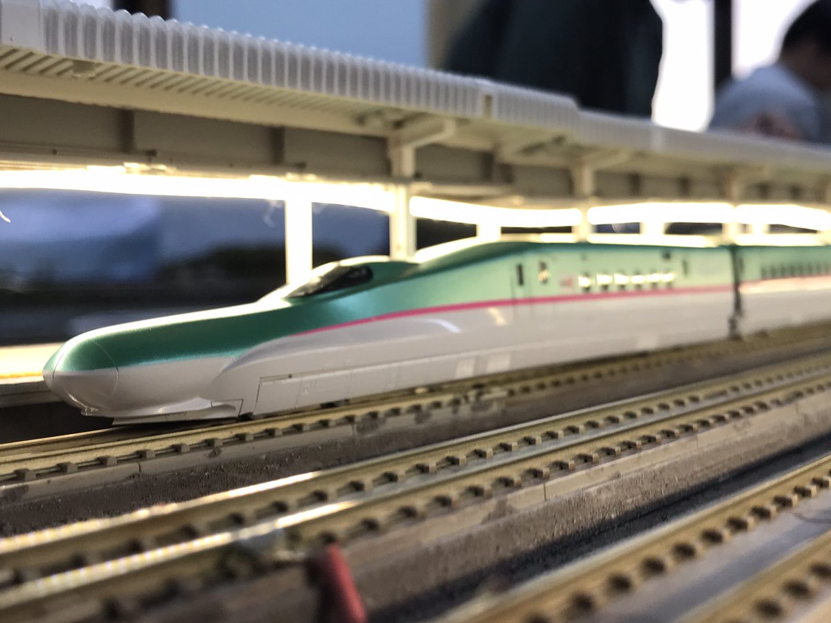 Re_Color_train's tweet photo. 【東京・本店4階】本日ご来店のお客様⑨

E5系はやぶさです！

#リカラー #Re_Color #レンタルレイアウト  #鉄道模型 #Nゲージ #鉄道ジオラマ #diorama #新幹線 #shinkansen https://t.co/yoOEdAsru8