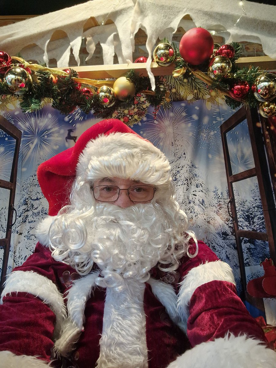 TrekkingTony68 (@trekkingtony68) on Twitter photo Merry Christmas, Santa has come to town #Santapp #Santa #fatherchristmas #Christmas2024 <a href="/NoradSanta/">NORAD Tracks Santa</a> <a href="/FatherChristm12/">Father Christmas</a> Merry Christmas, Santa has come to town #Santapp #Santa #fatherchristmas #Christmas2024 <a href="/NoradSanta/">NORAD Tracks Santa</a> <a href="/FatherChristm12/">Father Christmas</a>
