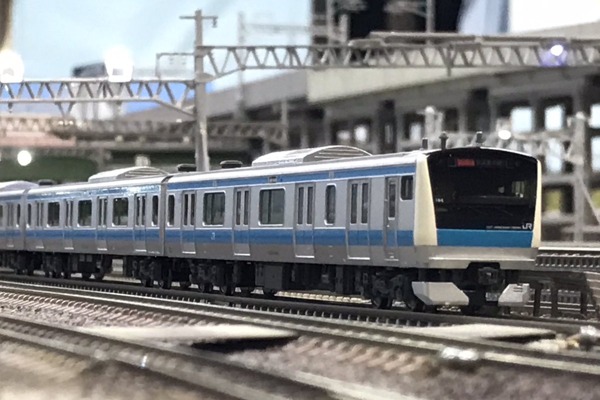 Re_Color_train's tweet photo. 【東京・本店4階】本日ご来店のお客様⑦

E233系京浜東北線です！

#リカラー #Re_Color #レンタルレイアウト  #鉄道模型 #Nゲージ #鉄道ジオラマ #diorama https://t.co/7DXF52Kp50