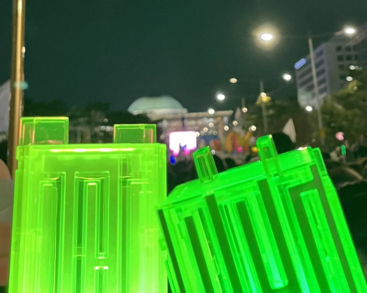 bac2thepast's tweet photo. 살기좋은세상만들어줄게 https://t.co/6lF255aqY9
