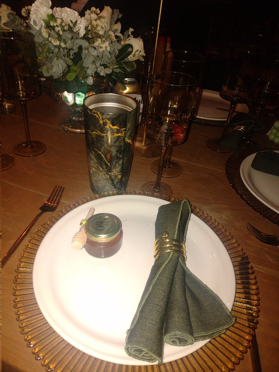estilos7's tweet photo. Boda de Octavio https://t.co/wcr1fRwYWS