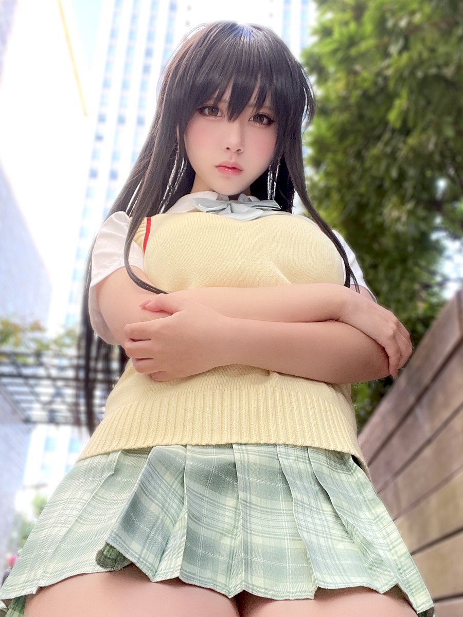 アコスタ池袋！古手川唯ちゃんでした〜💚✨️

#アコスタ池袋 #cosplay https://t.co/WSu7hwFfwi