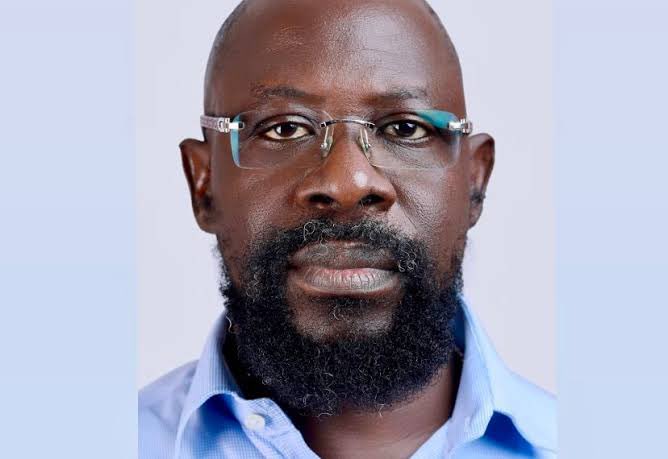 EmekaGift100's tweet photo. If the North  mistakenly grabs power again, they will teach other ethnic nationalities mosty, the Yoruba a bitter lesson, Yoruba will cry a very long cry. If I were Yoruba people close to @officialABAT, I would advise them to push for a change of constitution and regional government. If Tinubu makes any mistake and ignores these two changes and the north gets back power, the Yoruba will see the worst of the north.

#DivideNigeriaNow