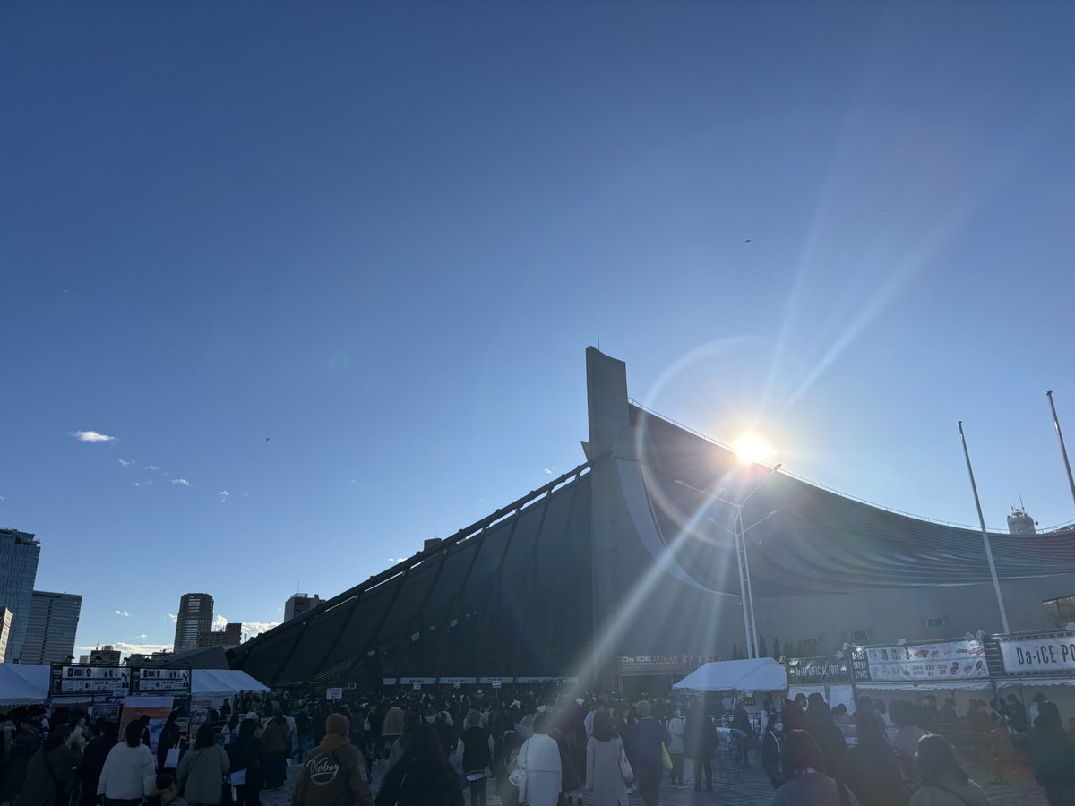 myojinnao's tweet photo. Da-iCE 10th Anniversary Arena Tour 2024 -MUSi-aM- 観に行かせていただきました！ツアー完走、そして10周年おめでとうございます。登場シーンから最後まで全部が凄かったな、、、そして念願の和田君と作った「Story」をライブで見るのは初めてだったけどバチバチにかっけぇかったああ！🔥 https://t.co/lYRDxrRKyJ