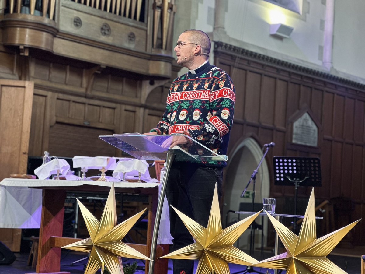 🕊️'Let's not be passive in our waiting. Let's act. Let's be those people of faith this Christmas. And let's do it knowing our faith is secure'

🔗youtube.com/live/YiLpidsDx…