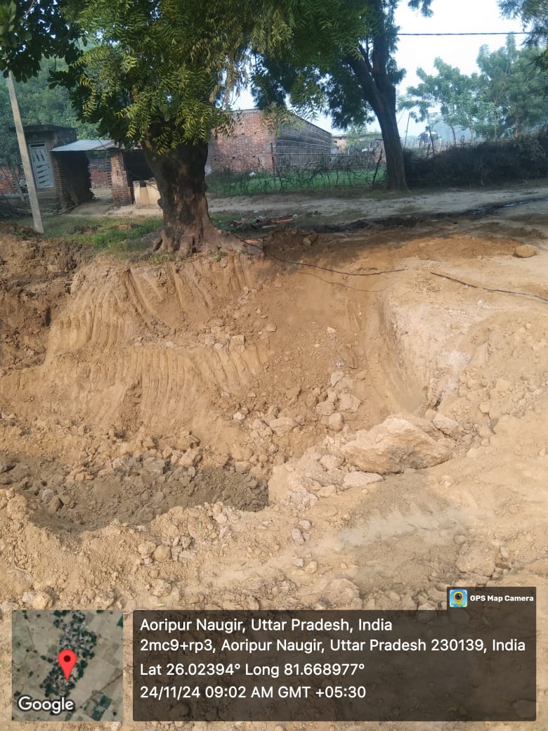 Amitpal7754's tweet photo. @dmpratapgarh Honourable district magistrate PratapgarhUnauthorized soil excavation Without taking permission from the relevant department they withdraw soil from the village They did 10ft grief in front of houses this occur in between village
subedarkapurwa Sangipur (230139)Contact-9005238199 https://t.co/npWbX28FpJ