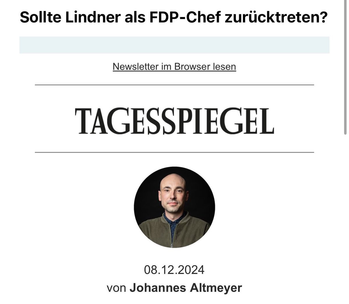 tobiasbauschke's tweet photo. Während in der Ukraine Menschen sterben, Frankreich in einer politischen Krise steckt, Russland seinen Einfluss in Georgien &amp; Rumänien ausbaut und Damaskus fällt, beschäftigt sich der @Tagesspiegel mit den wirklich “drängenden” Fragen unserer Zeit. Ernsthaft, merkt ihr noch was? https://t.co/WbUc3vN2xj