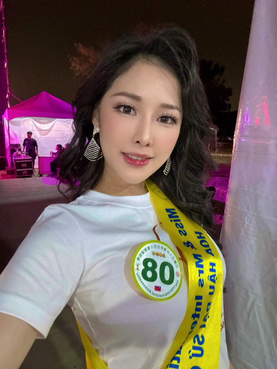 娜娜在臺南市立馬術場🐎

參加2024年國際大使選美大賽

📍臺南市南區濱南路780號

晚點會有火熱比基尼👙

🤗等你們來喲🔥🔥🔥 https://t.co/GSRxkskcl6