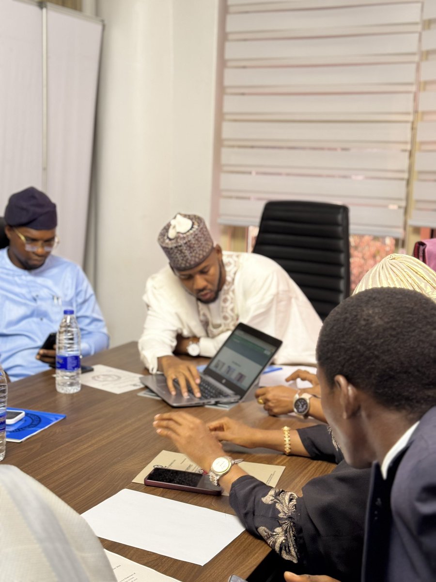 Nasirchamber's tweet image. I am confident that together, we will make a meaningful impact and achieve our goals. The countdown to 2025 has begun! #unyc #newnigeria #Trending