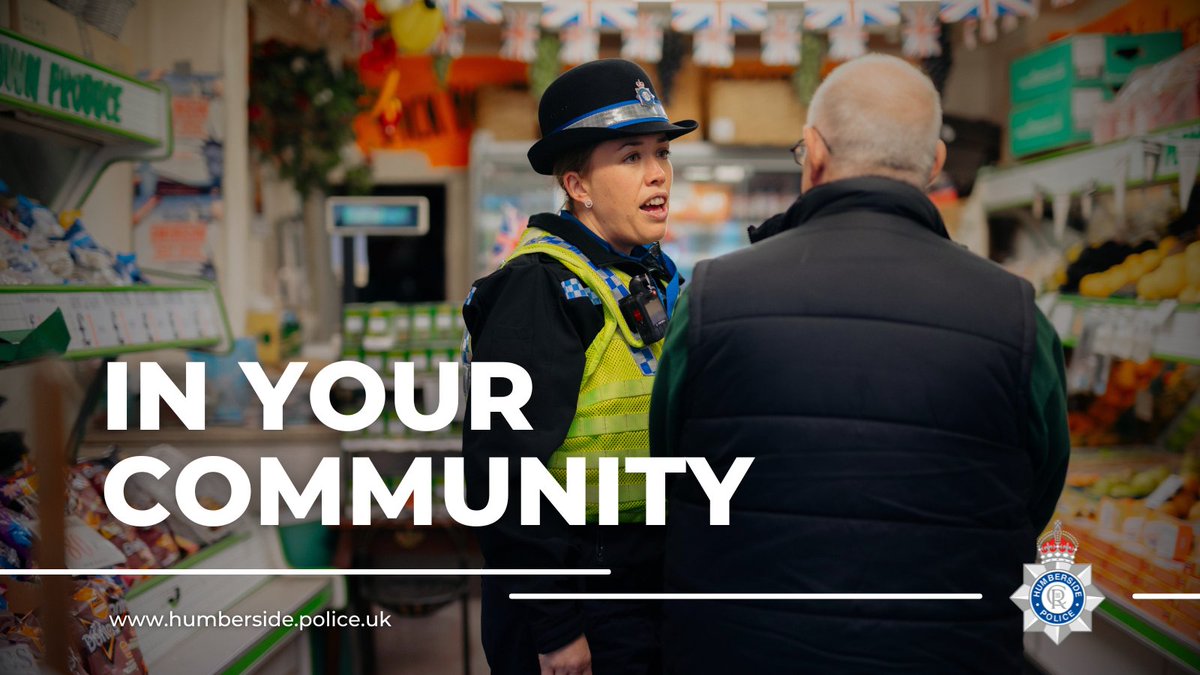 #Scunthorpe. Thank you to <a href="/AFRailway/">Appleby Frodingham Railway-Scunthorpe</a> for the invite for our NPT officers👮‍♀️👮‍♂️ to join the Santa Express 🎅. This was a great opportunity for our officers to engage with the community. All the children we met were fantastic and definitely on the nice list (and the adults too!). 🎄