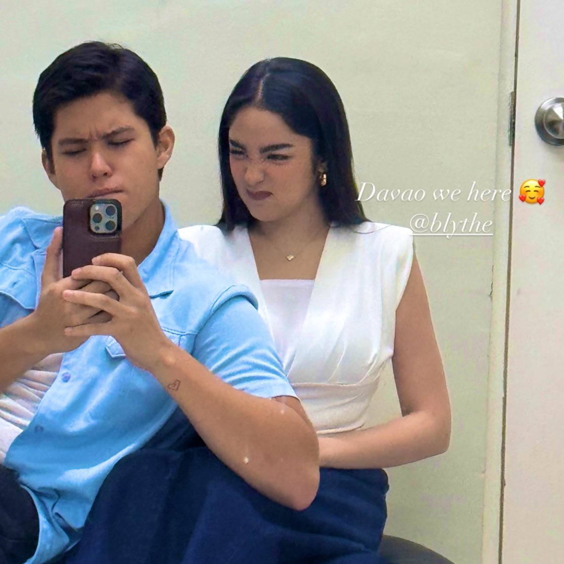MegaKapamilya's tweet photo. Ay pak #KyleDrea, nasa Davao?! ❤️

#MegaKapamilya https://t.co/KG9P34ryJO